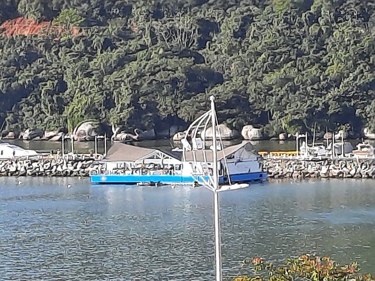 3 Suítes Linda Vista da Orla de BC a 50m da Praia